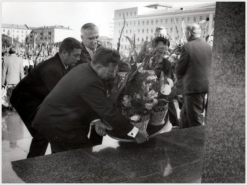 открытие памятника Ленину в Кирове 1970 год