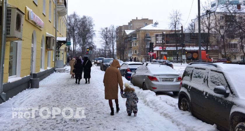 В Кировской области мамы первенцев будут получать ежемесячно 38 тысяч рублей