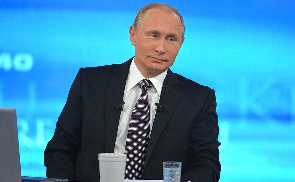 Владимир Путин рассказал, как бы повел себя в одном душе с геем на подлодке