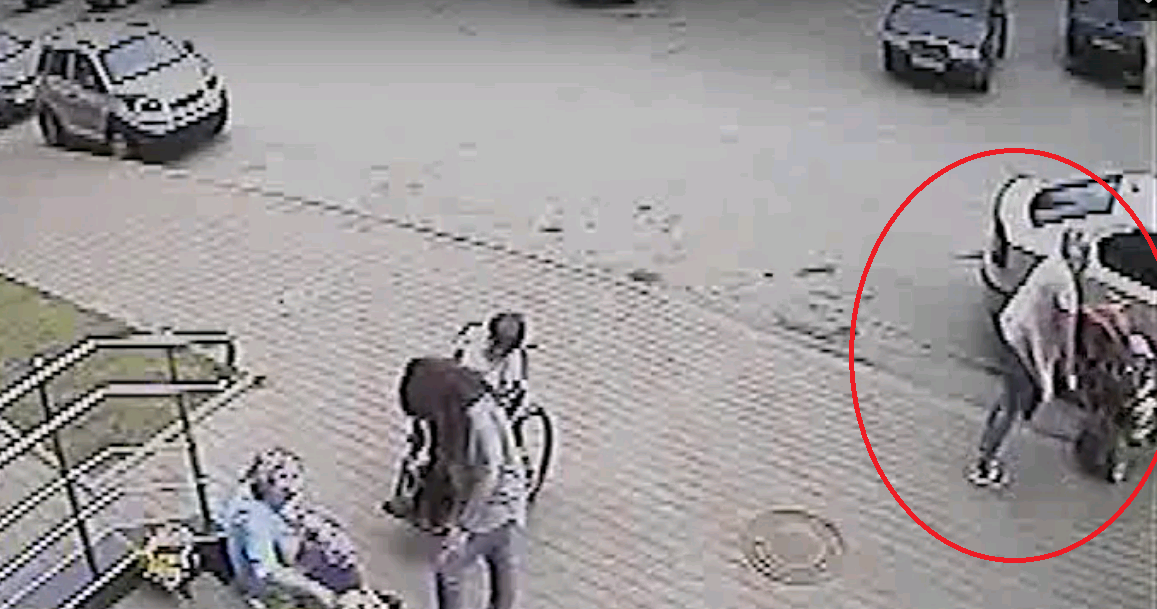 Появилось видео нападения мужчины на маму с ребенком в Солнечном береге
