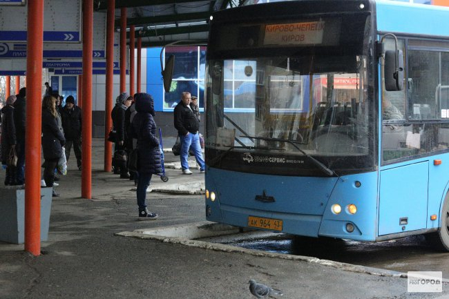 В Кировской области сокращают рейсы пригородных автобусов