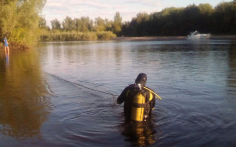 В Кировской области на глазах очевидцев утонул 26-летний мужчина