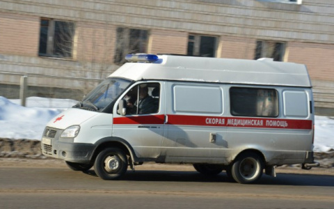 В Кирове медики спасли 12-летнюю девочку, попавшую под колеса внедорожника