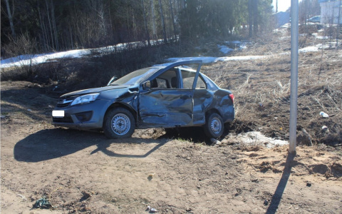 На трассе в Кировской области погиб мужчина