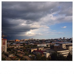 Четверг в Кирове: приближение Апокалипсиса и роза из бумаги