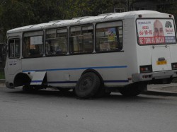 В Кирове у автобуса отвалились колеса