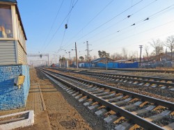 В Кировской области 17-летний парень погиб под поездом