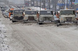 В Кирове начался сезон зимнего содержания дорог