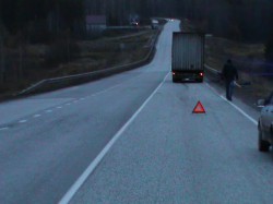 В Кировской области грузовик насмерть сбил пешехода