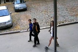 В Кирове подросток оторвал камеру видеонаблюдения с жилого дома