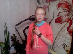 Школьница из Кировской области получила в подарок часы от Дмитрия Маликова