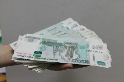Кировстат назвал уровень средней зарплаты кировских чиновников