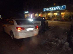 В Кирове водитель иномарки сбила своего пассажира