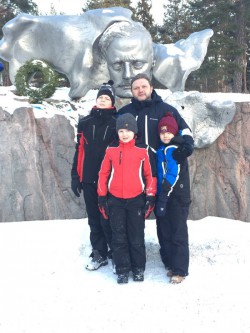Никита Белых проводит новогодние каникулы с сыновьями