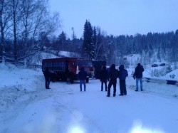 В Кировской области перевернулся КАМАЗ: образовалась огромная пробка