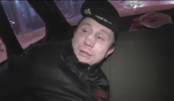 Видео: в Кирове задержали пешехода, которому грозит штраф до 40 тысяч рублей за оскорбление полицейских