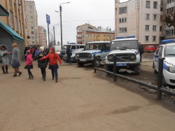 В Кирове эвакуировали людей из 24 школы: неизвестный сообщил о бомбе