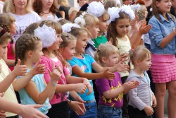 День защиты детей в Кирове: возле ТЦ 