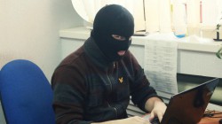 Жителя Кировской области обвиняют в экстремизме