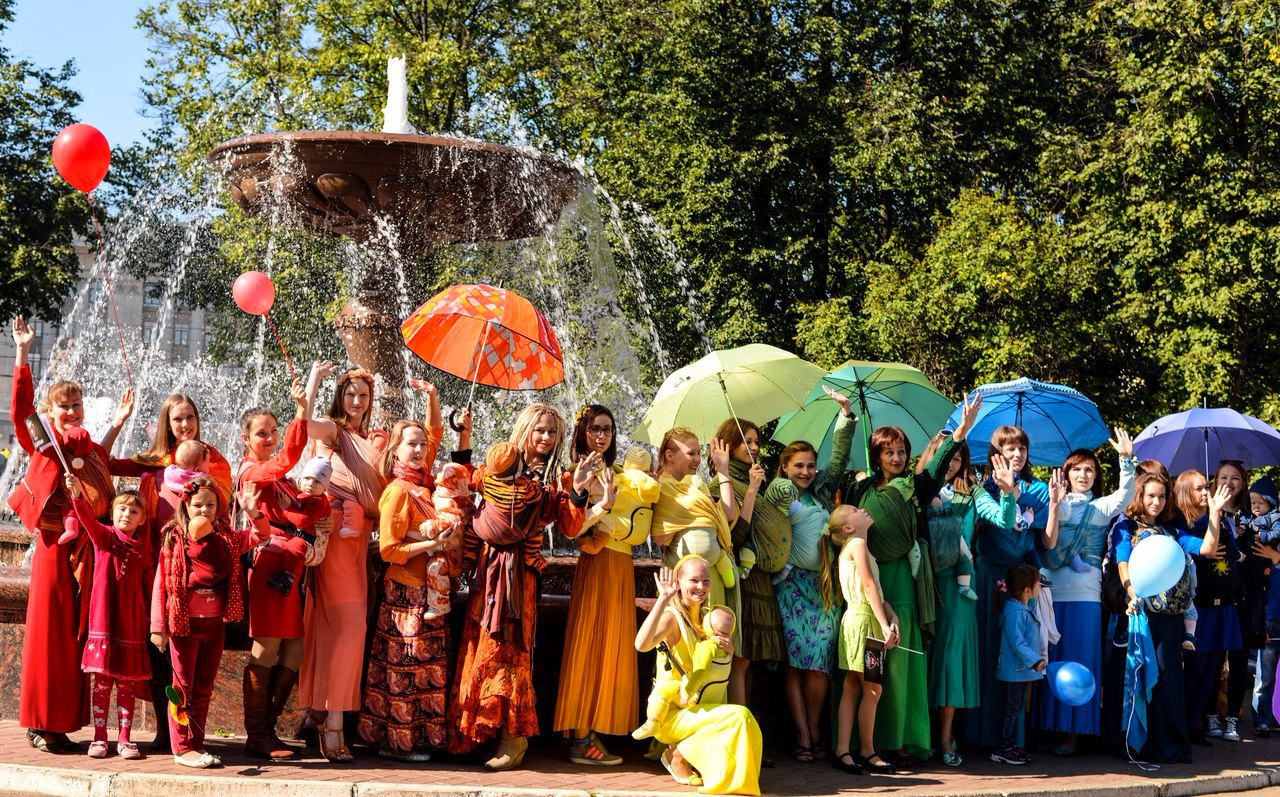 Флэшмоб-фотосессия "СлингоРадуга" 