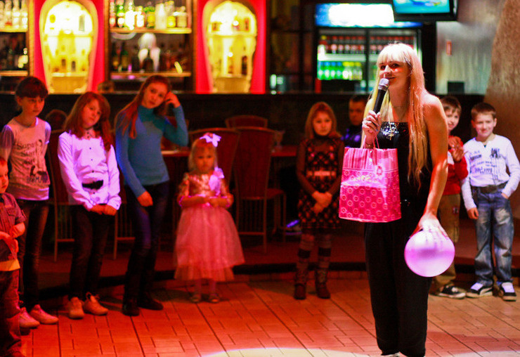 Развлекательная программа "Обезьянка Кико"