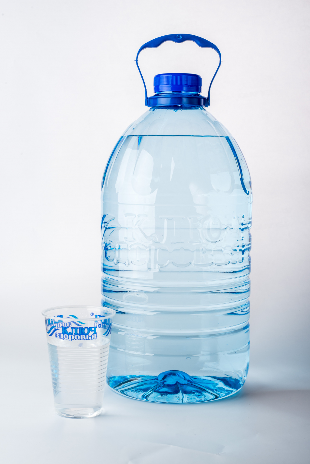 Воды здоровья заказать воду. Ключ здоровья бутыль 19 литров. Ключ здоровья вода бутылка. Баклажка. Этикетка воды ключ здоровья.
