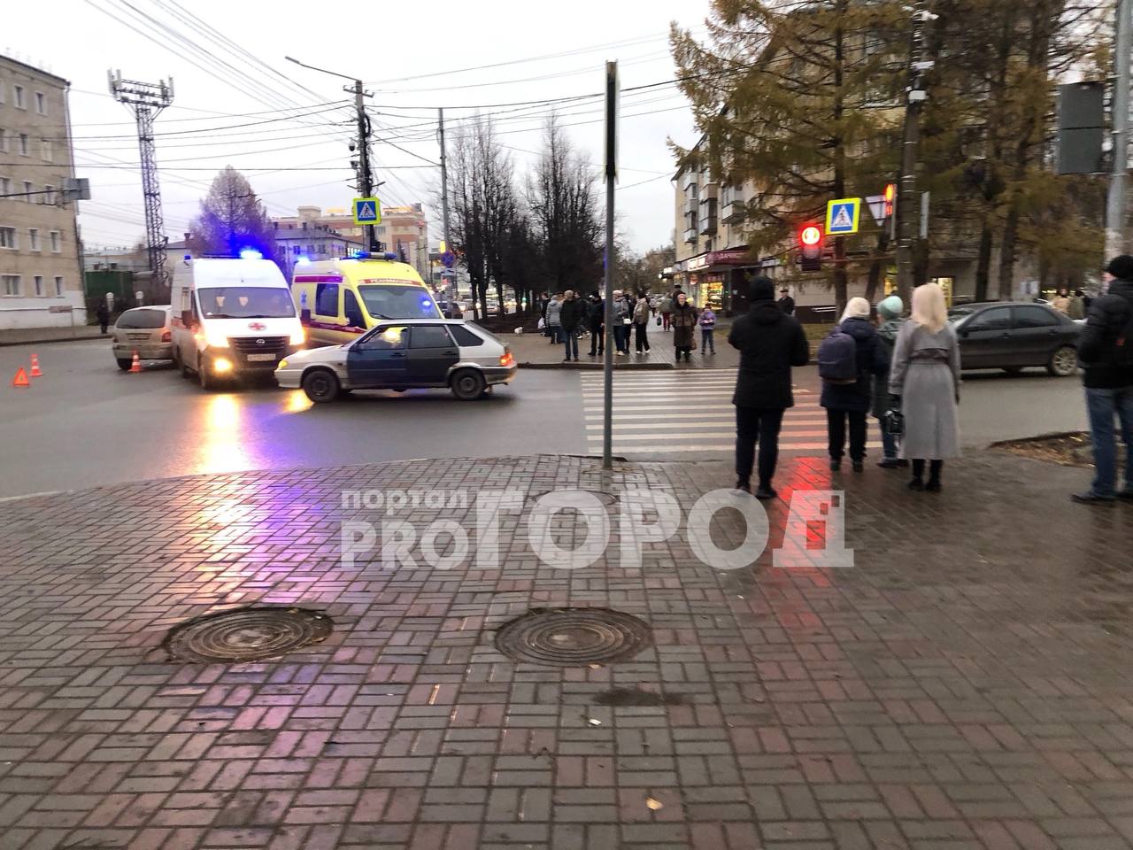 Появились подробности ДТП на улице Воровского в Кирове | 06.11.2023 | Киров  - БезФормата