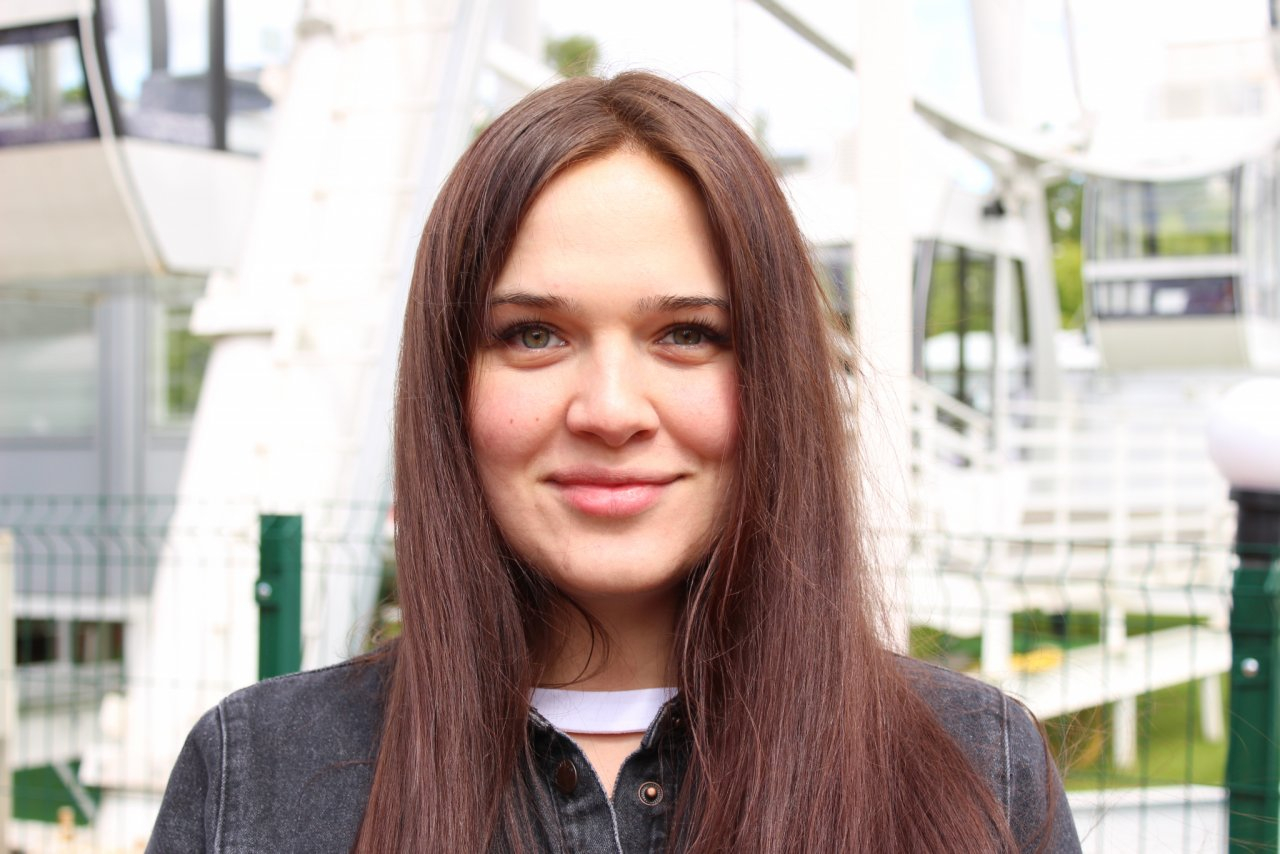 Город в лицах: открытка ко Дню города