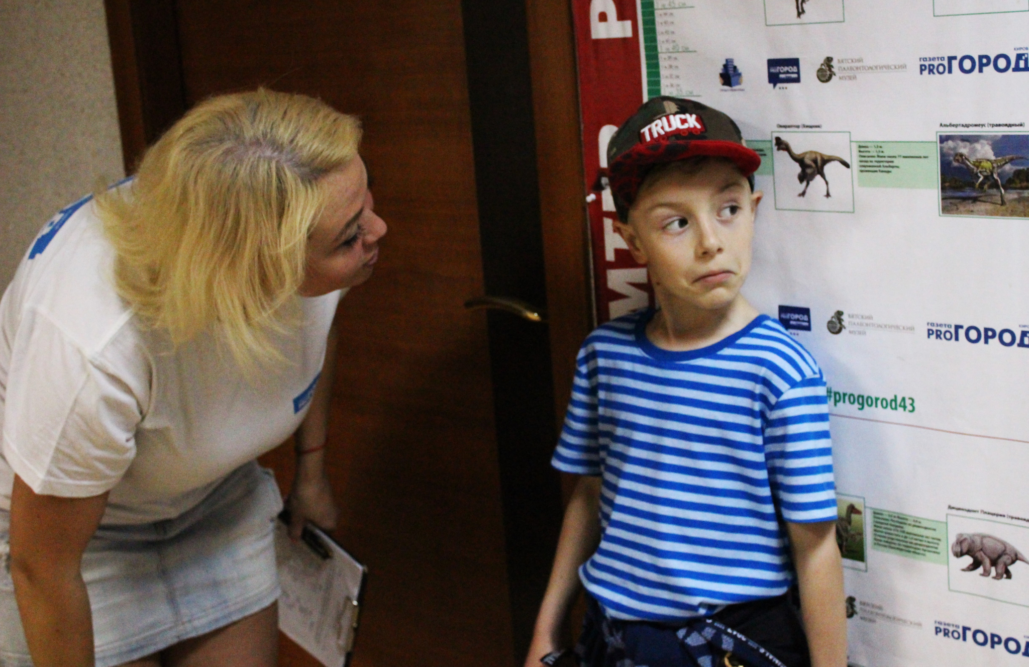 Город в лицах: диноростомер в Палеонтологическом музее и конкурс рисунков динозавров