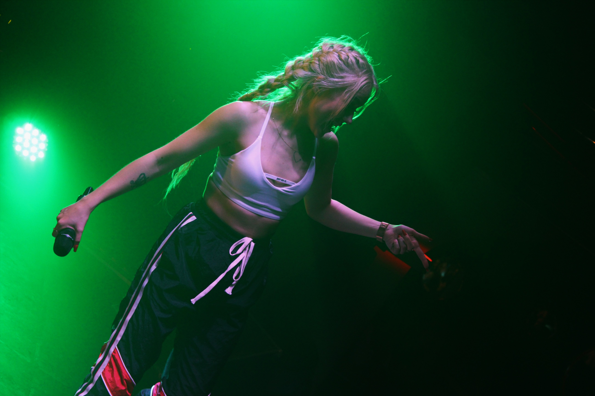 Город в лицах: концерт певицы Grivina в GAUDI