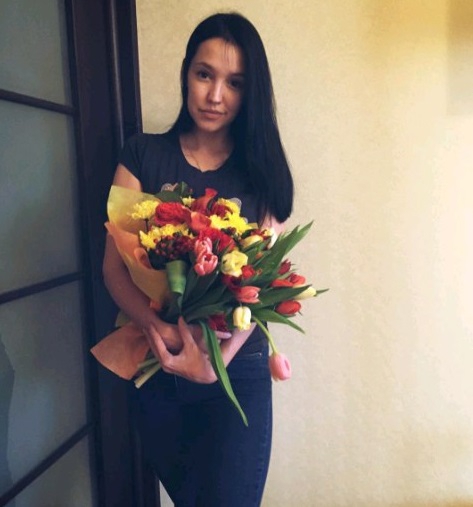 11 фото из Instagram: как кировчанок поздравили с 8 Марта