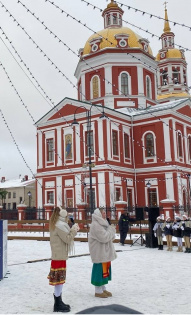 Кира Пономарева