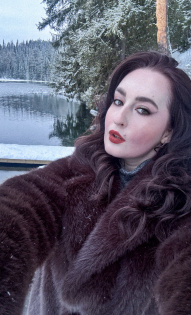 Влада Холкина 