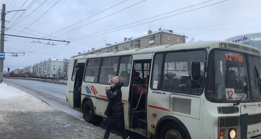 В Кирове хотят повысить цену на проезд в автобусе до 56 рублей