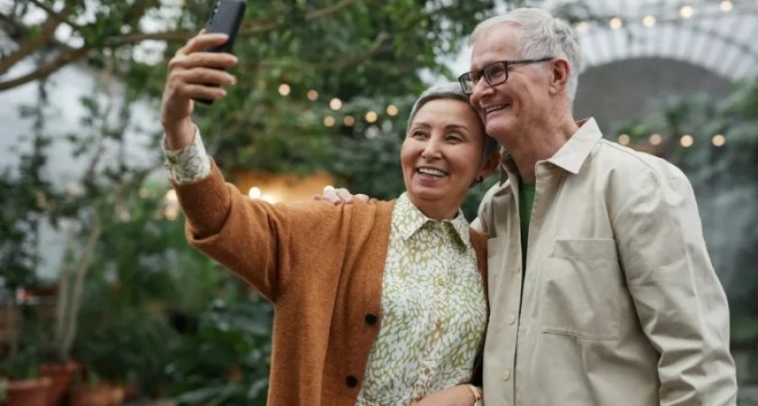 Оператор билайн назвал самые популярные смартфоны у женщин и мужчин