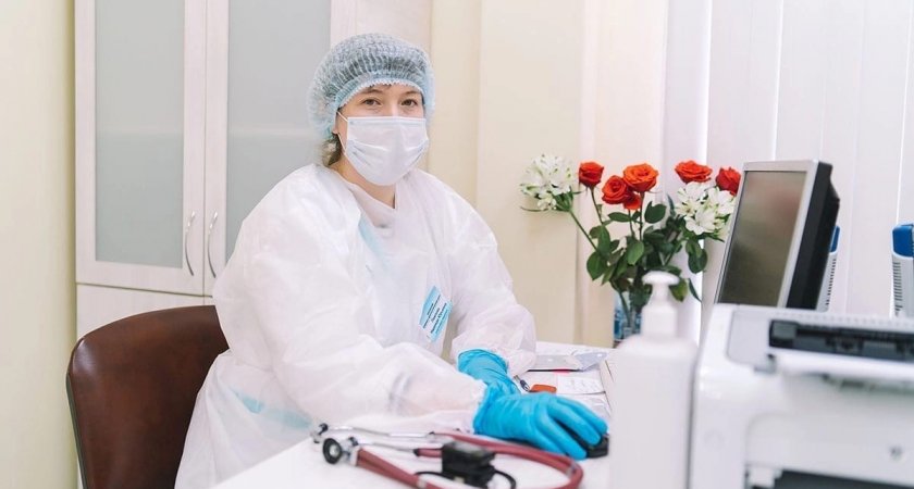 Роспотребнадзор изменил эпидемиологические рекомендации по COVID-19