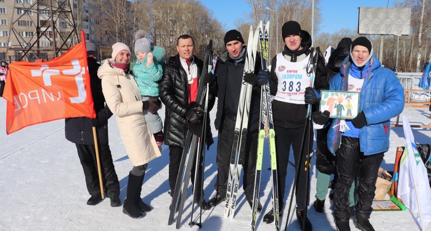 Энергетики "Т Плюс" приняли участие в благотворительном лыжном забеге "Спорт во благо"