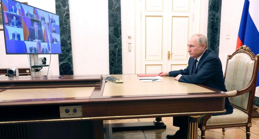 Владимир Путин согласился с предложением привлечь добровольцев на Украину