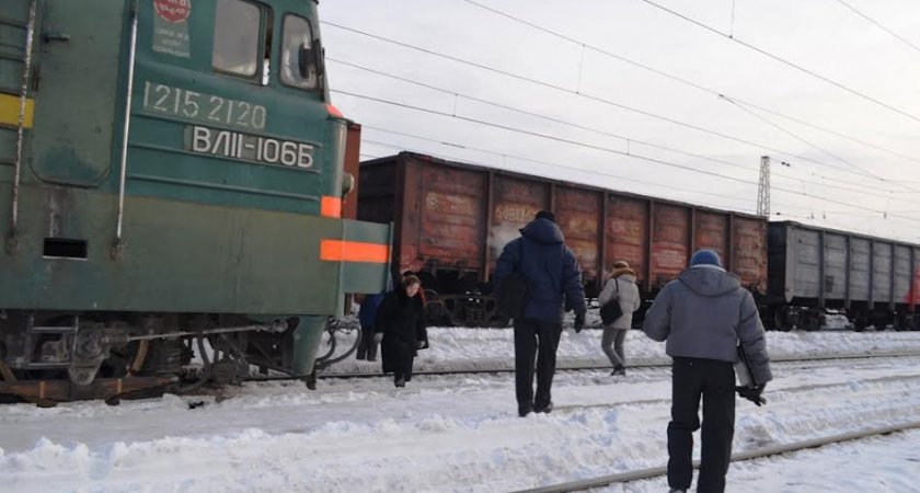 Кировские железнодорожники обеспокоены ростом числа погибших на железной дороге