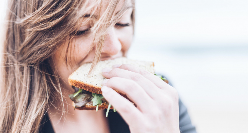 Рыбы сядут на диету, а Близнецам нельзя брать кредит: гороскоп на неделю