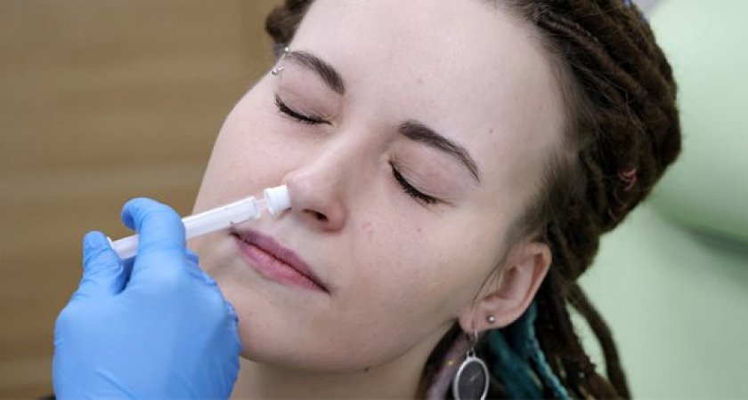 В России зарегистрирована первая назальная вакцина от ковида