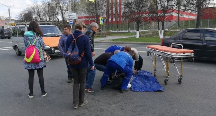 Сбил пешехода переходившего в неположенном месте. Пешеходный переход для детей.