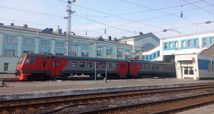 Дополнительные поезда свяжут Киров с Москвой и Питером
