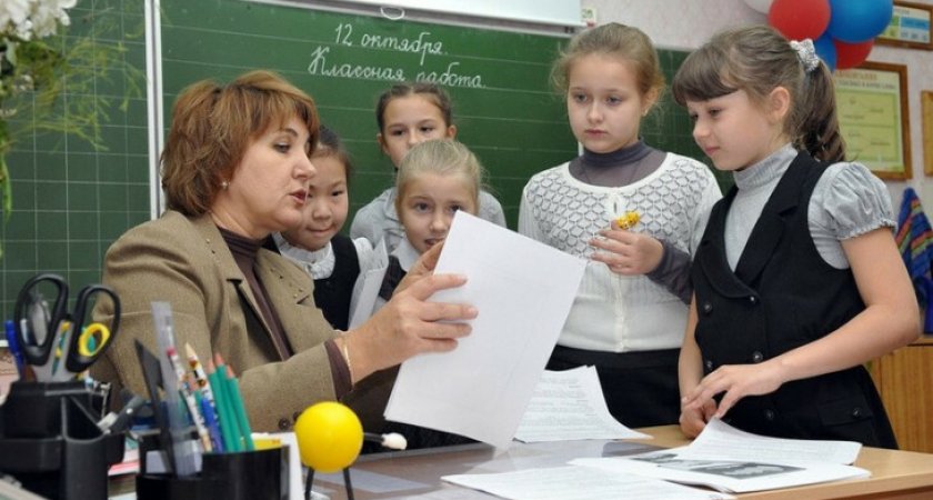В российских школах начнут преподавать историю с первого класса
