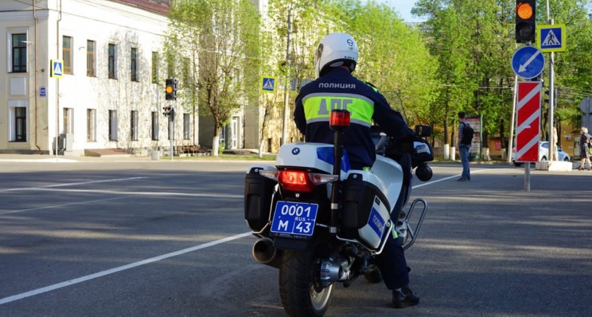 Кировчане заметили на улицах города мотоэкипажи