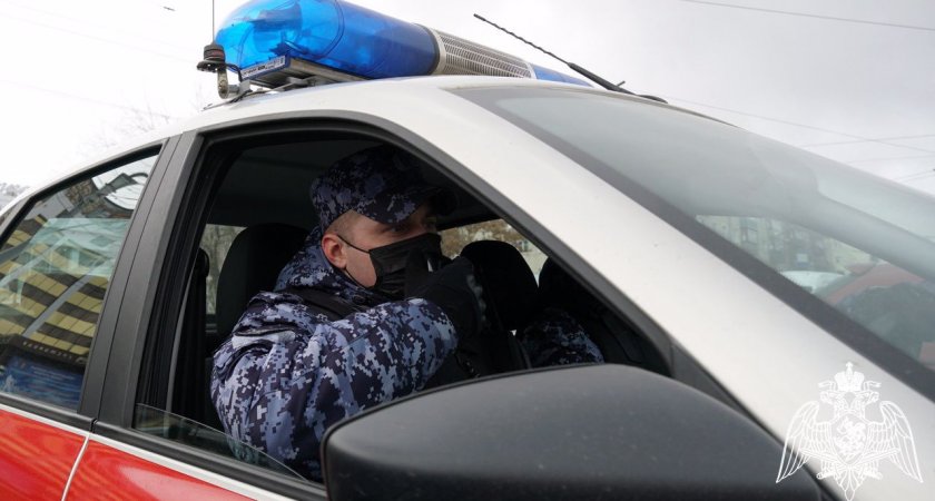 На улице Лепсе ранним утром нашли дедушку со сломанной ногой