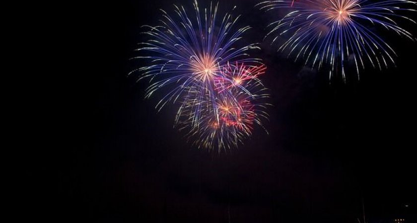 Известно, сколько потратят на восьмиминутный фейерверк в Кирове 9 мая