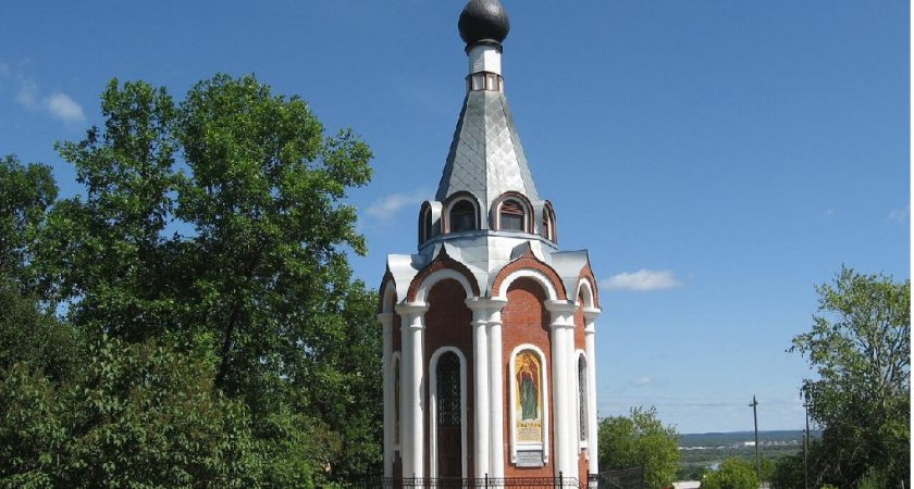 В Кирове сторожа кладбища незаконно уволили за прогулы