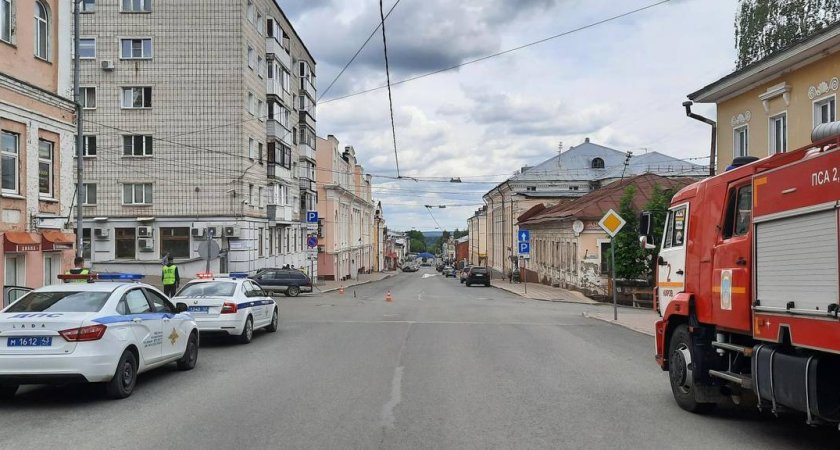 В Кирове из-за столкновения иномарок пострадали трое взрослых и четырехлетняя девочка