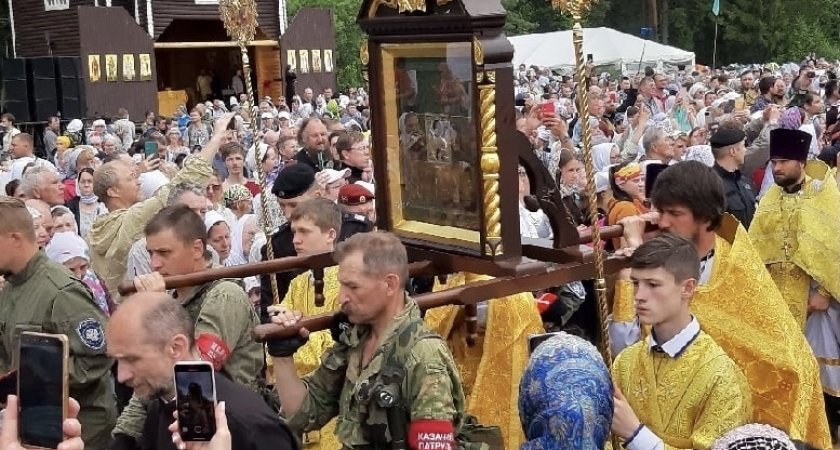 В Великорецком прошли торжества в честь обретения образа святителя Николая